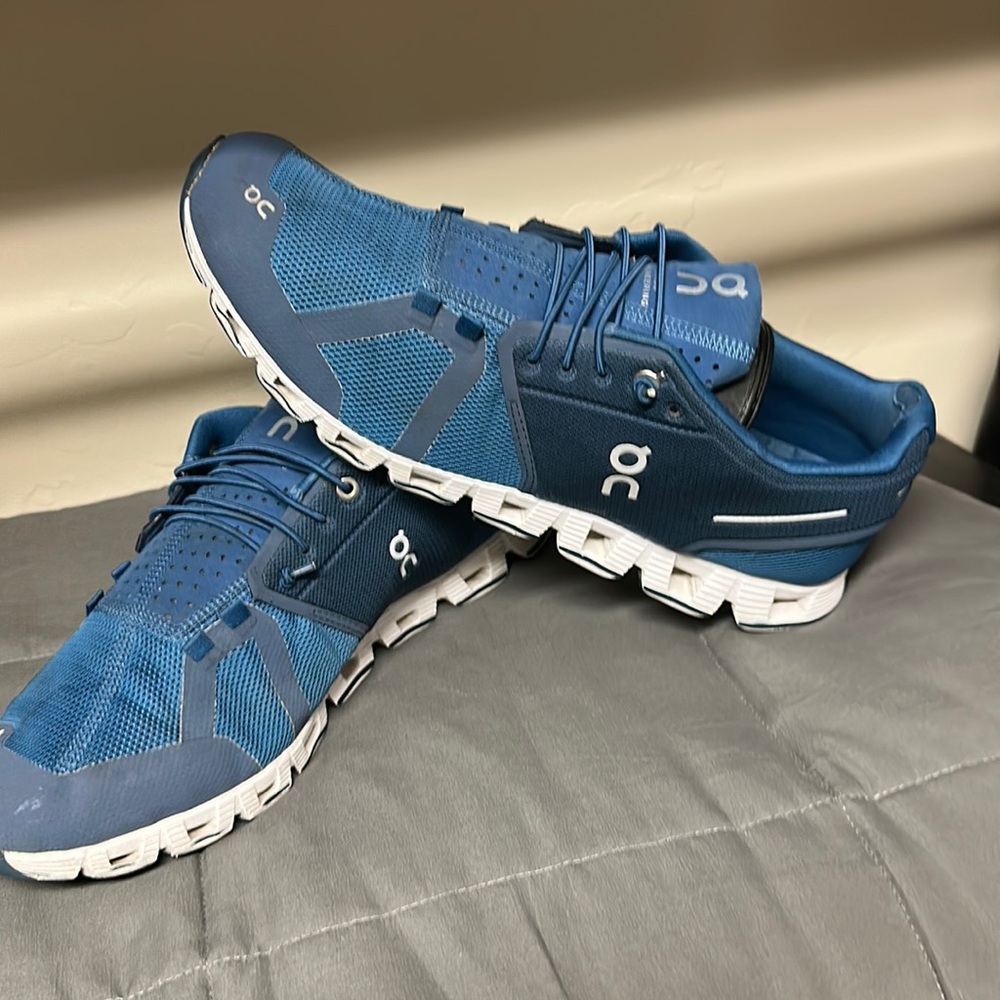 On Cloud blue shoes